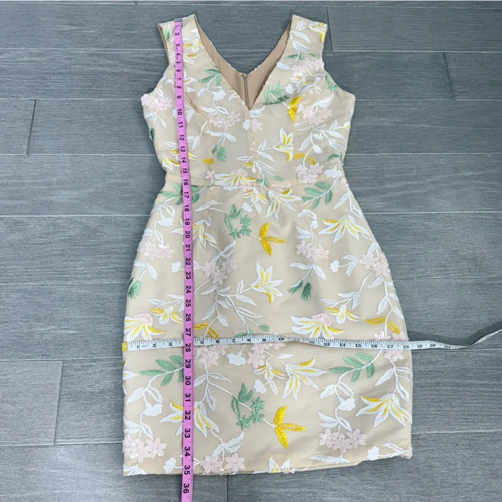 Dress the Population Embroidered Floral Sequin Sheath Mini Dress V-Neck Size M - Picture 15 of 16